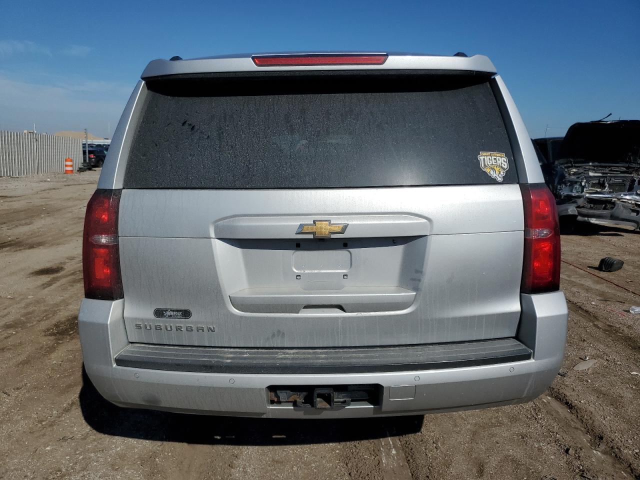 2016 Chevrolet Suburban K1500 Lt VIN: 1GNSKHKC7GR249367 Lot: 82526695