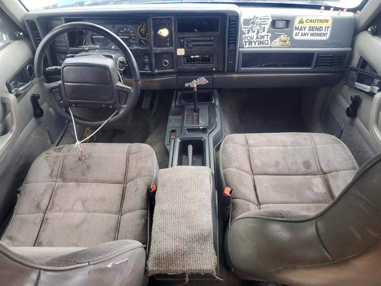 1996 Jeep Cherokee Sport VIN: 1J4FT68S2TL190780 Lot: 82254595