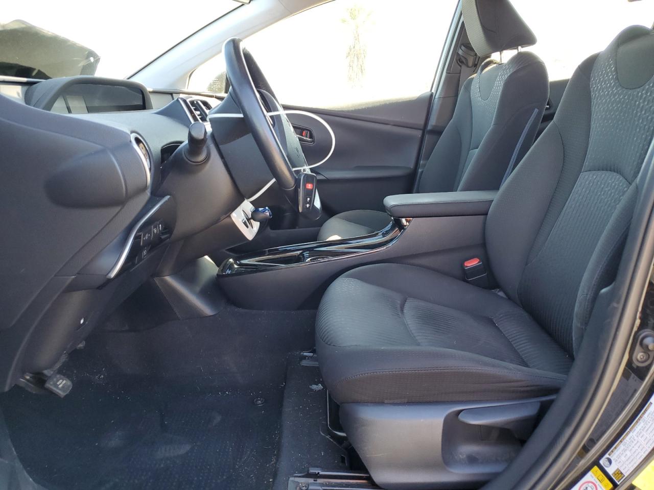 2018 Toyota Prius VIN: JTDKARFU9J3549636 Lot: 82280445