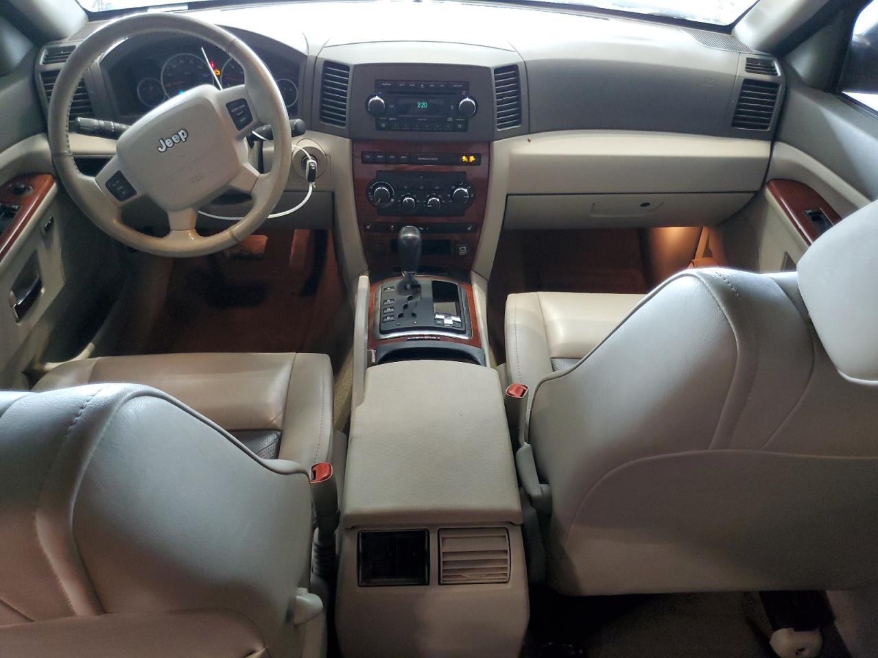 2005 Jeep Grand Cherokee Limited VIN: 1J8HR58245C551252 Lot: 81862575