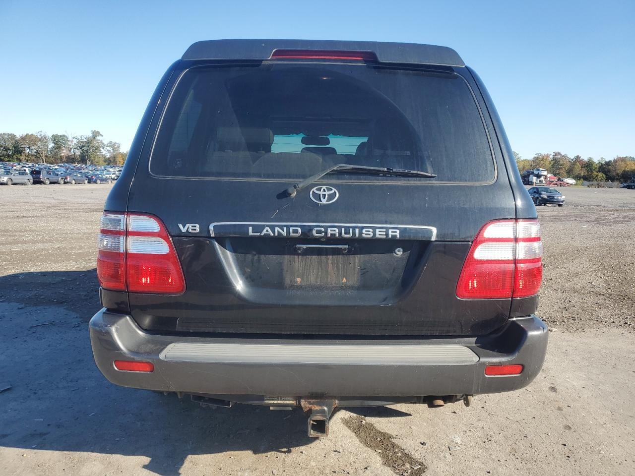 2005 Toyota Land Cruiser VIN: JTEHT05J852070087 Lot: 82571845