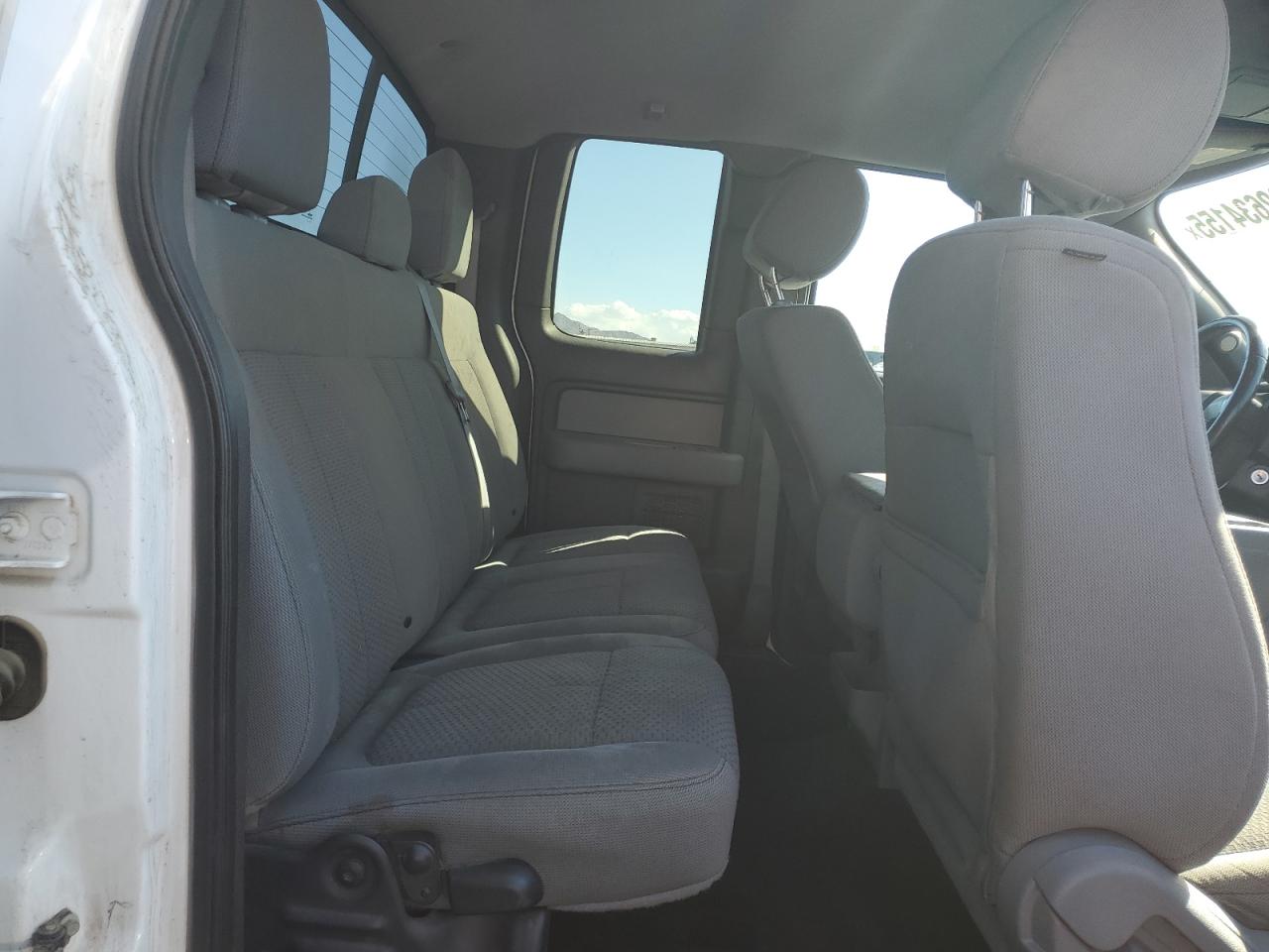 2014 Ford F150 Super Cab VIN: 1FTFX1ET4EKF77611 Lot: 82634155