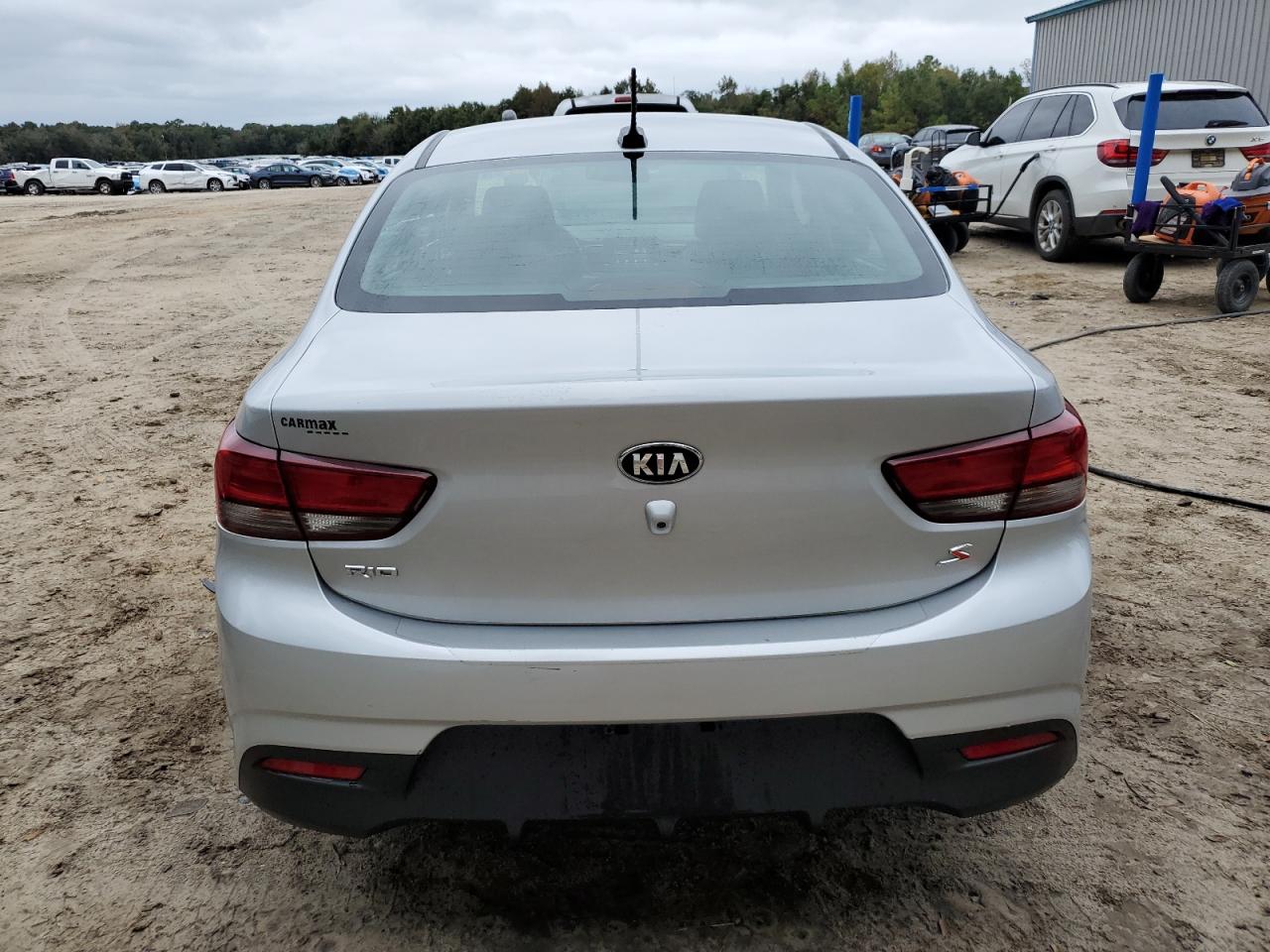 2020 Kia Rio Lx VIN: 3KPA24AD2LE318415 Lot: 90335105