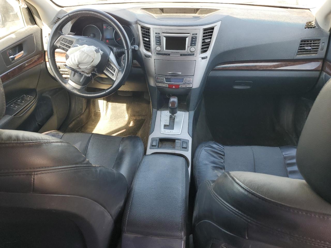 2014 Subaru Legacy 2.5I Limited VIN: 4S3BMBL65E3030285 Lot: 86285565