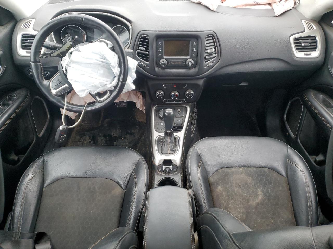 2018 Jeep Compass Latitude VIN: 3C4NJDBB7JT147266 Lot: 90531915