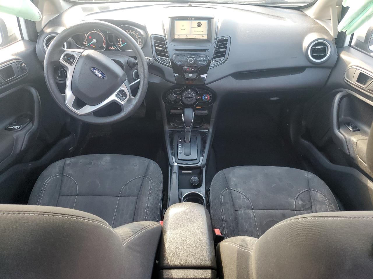 2019 Ford Fiesta Se VIN: 3FADP4BJ5KM130565 Lot: 86064325