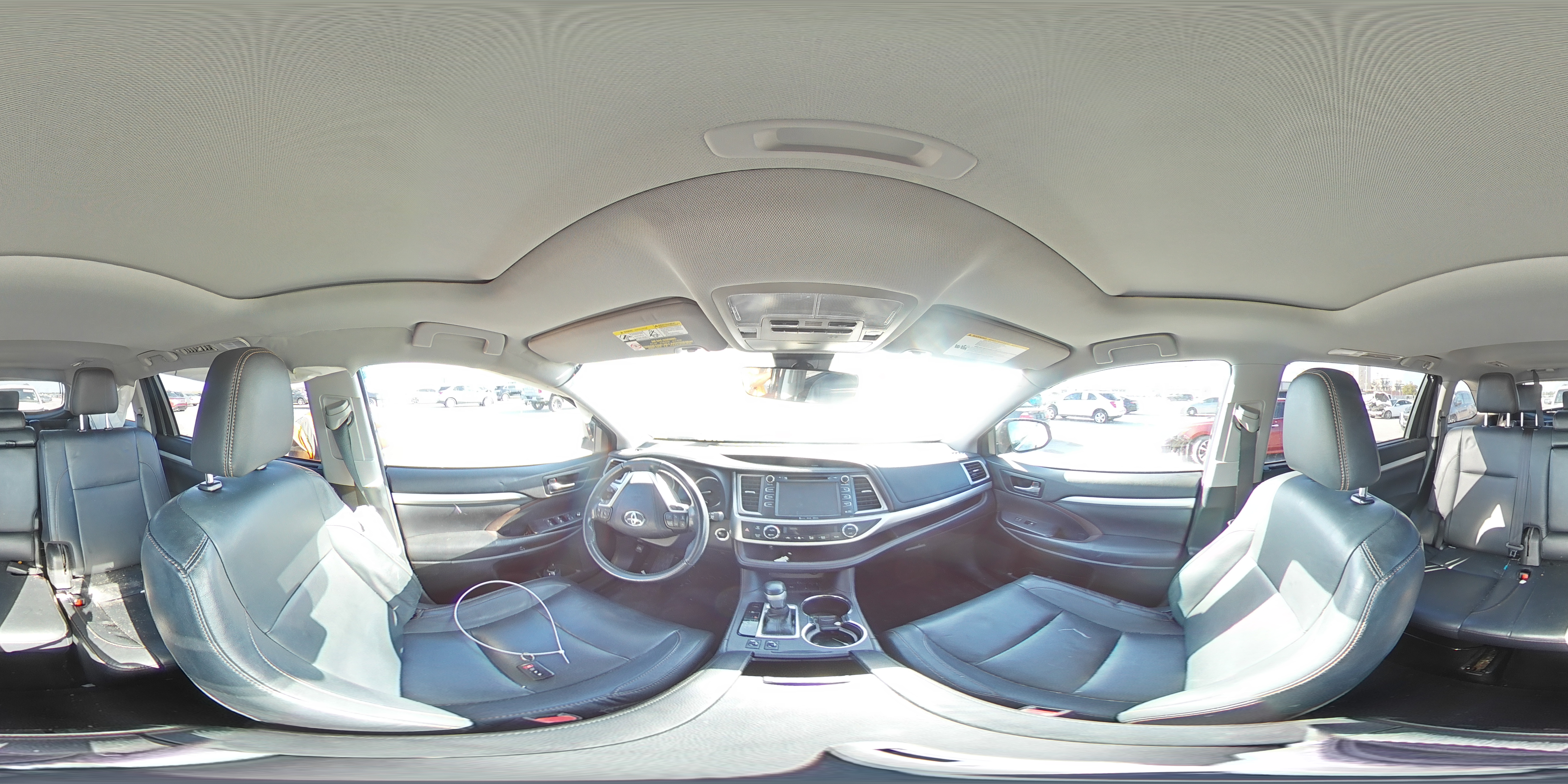 2018 Toyota Highlander Se VIN: 5TDKZRFH6JS541553 Lot: 82268925