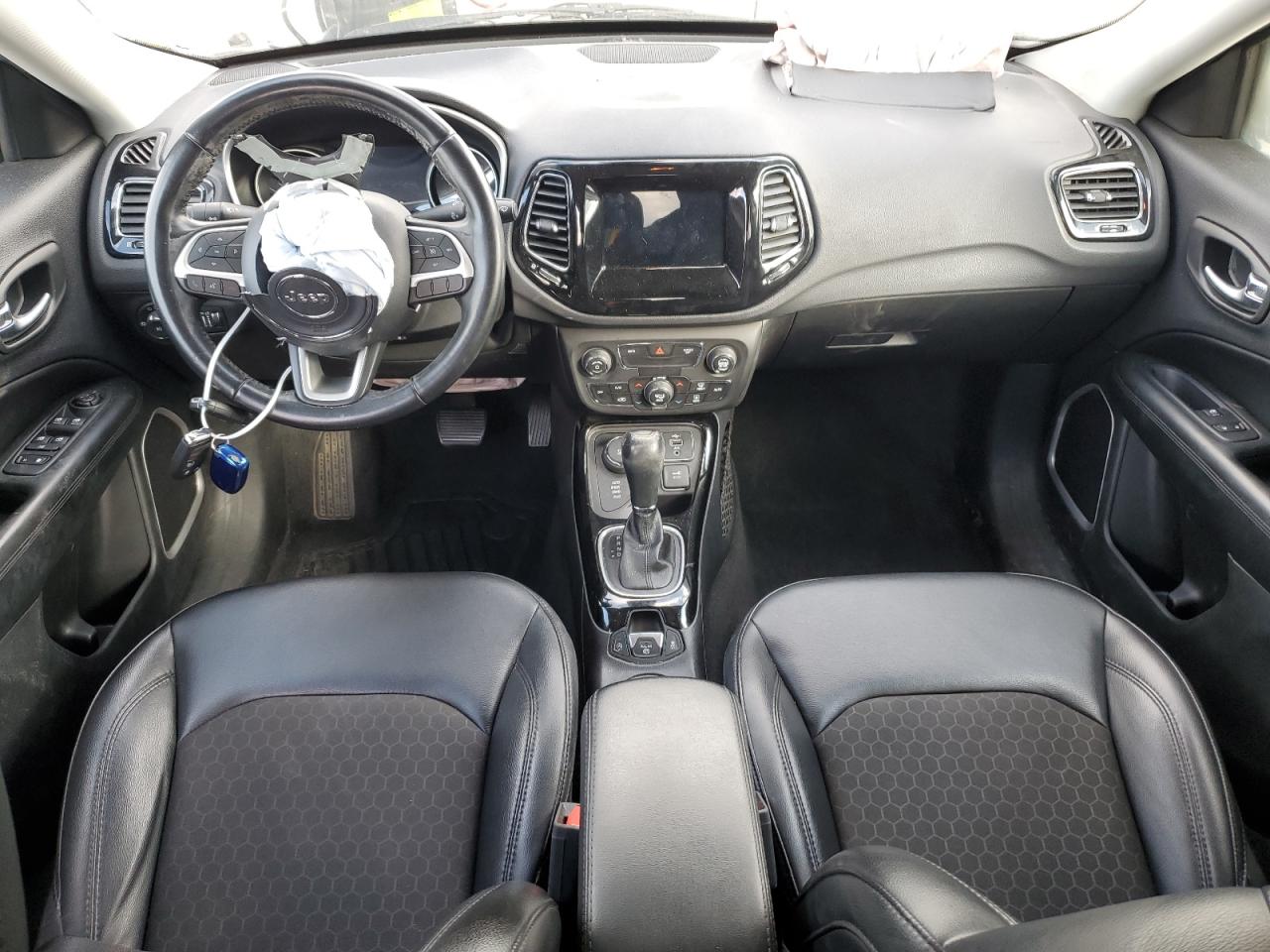 2019 Jeep Compass Latitude VIN: 3C4NJDBB1KT838875 Lot: 86250535