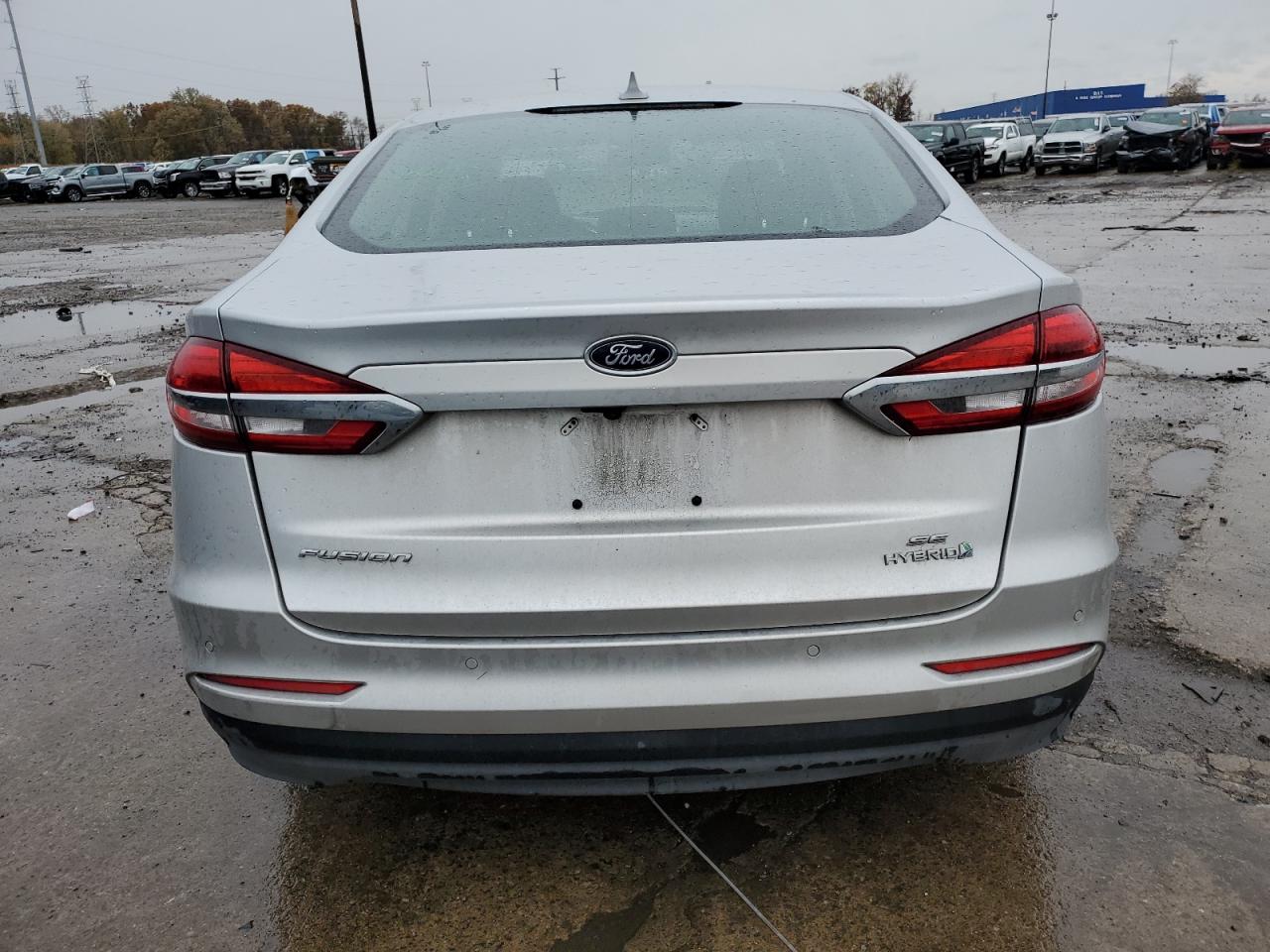 2019 Ford Fusion Se VIN: 3FA6P0LU7KR196807 Lot: 90598475