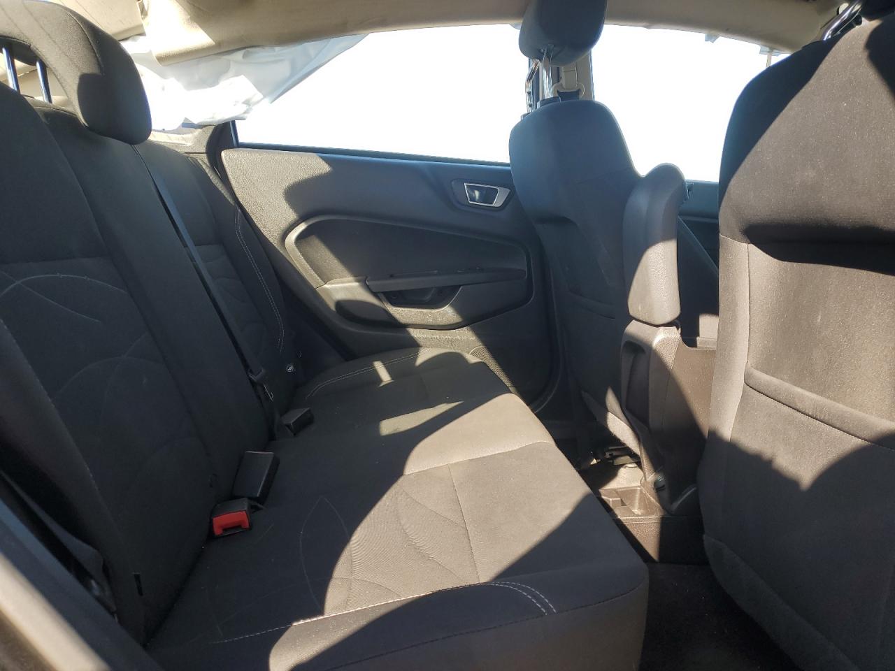 2016 Ford Fiesta Se VIN: 3FADP4BJ5GM182690 Lot: 85932505