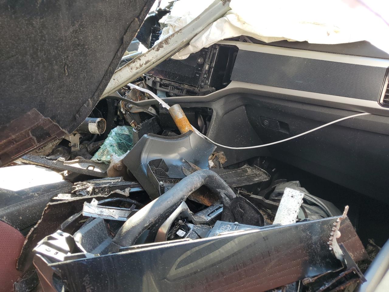 2022 Volkswagen Atlas Cross Sport Sel Premium R-Line VIN: 1V2FE2CA2NC219574 Lot: 90396505