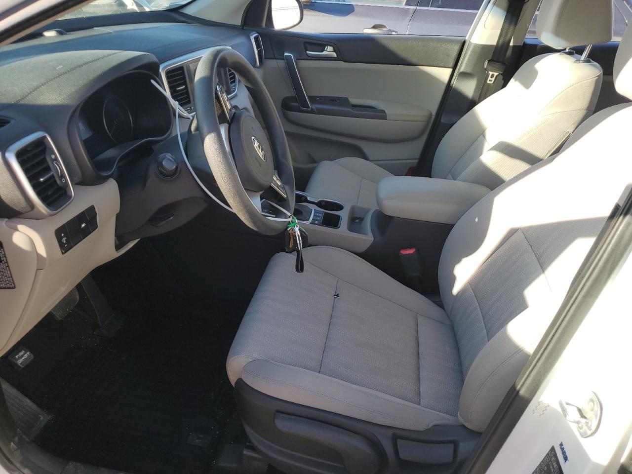 2020 Kia Sportage Lx VIN: KNDPMCAC2L7708825 Lot: 87255465