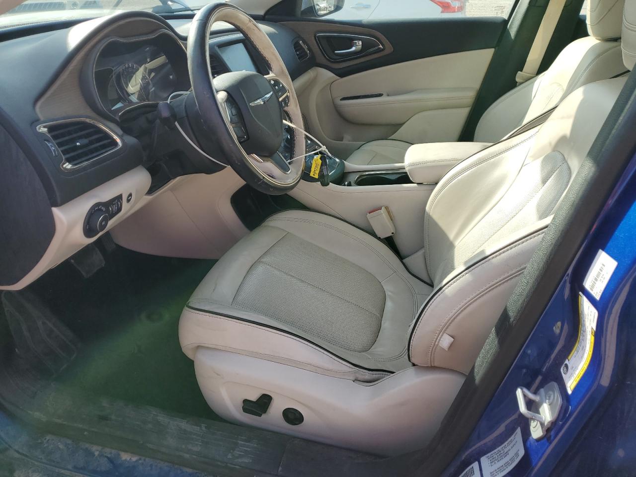 2015 Chrysler 200 C VIN: 1C3CCCCG4FN586314 Lot: 84937715