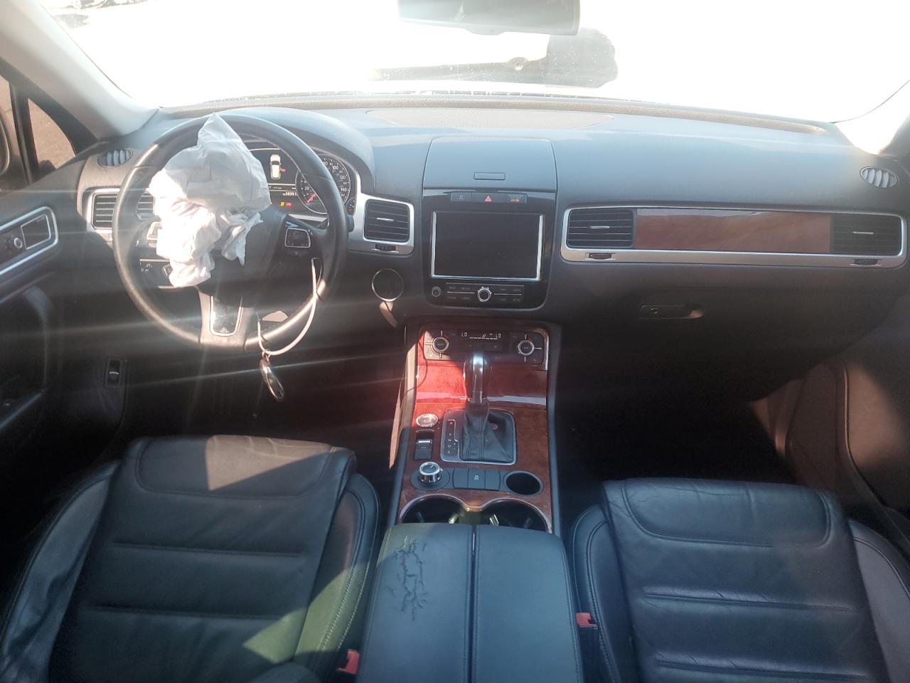 2012 Volkswagen Touareg V6 VIN: WVGEF9BP1CD009740 Lot: 94573865