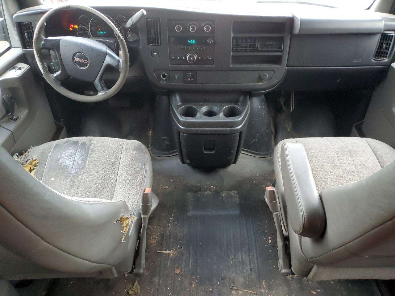 2014 GMC Savana G25 Van VIN: 1GTW7FCA8E1904631 Lot: 90078915