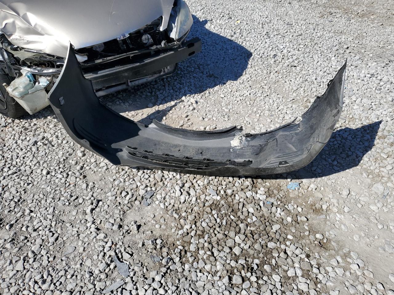 2003 Toyota Camry Le VIN: 4T1BE32K93U230591 Lot: 82388735