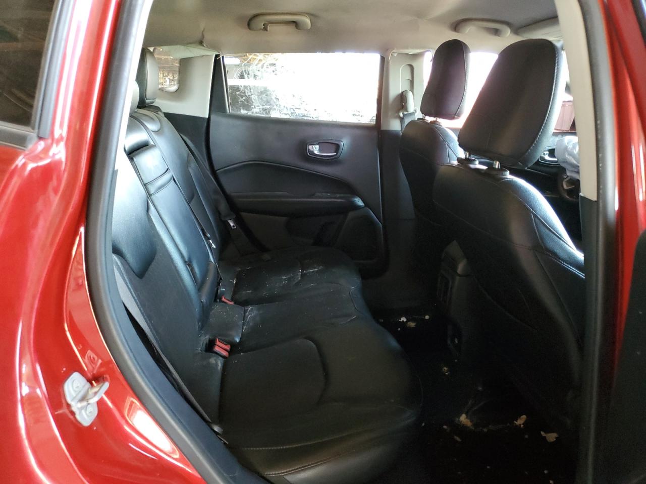 2018 Jeep Compass Latitude VIN: 3C4NJDBB2JT433056 Lot: 85328275