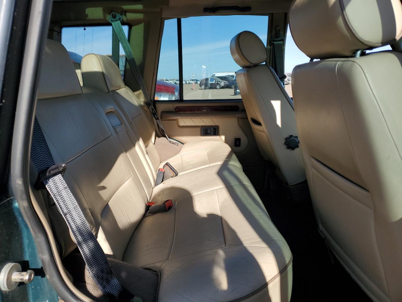 1998 Land Rover Discovery VIN: SALJY1240WA777955 Lot: 83784485