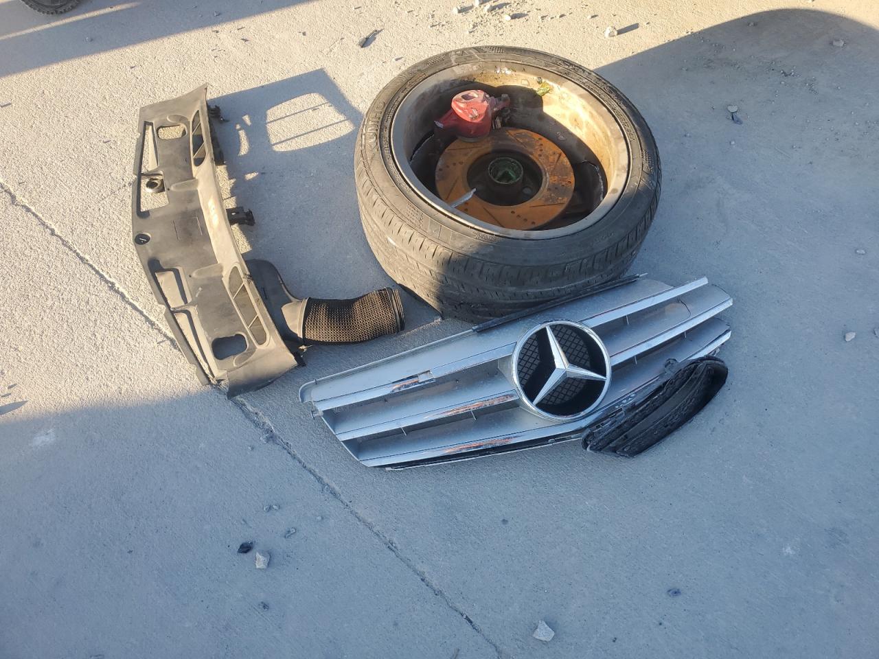 2011 Mercedes-Benz C 300 VIN: WDDGF5EB6BF638991 Lot: 87287445