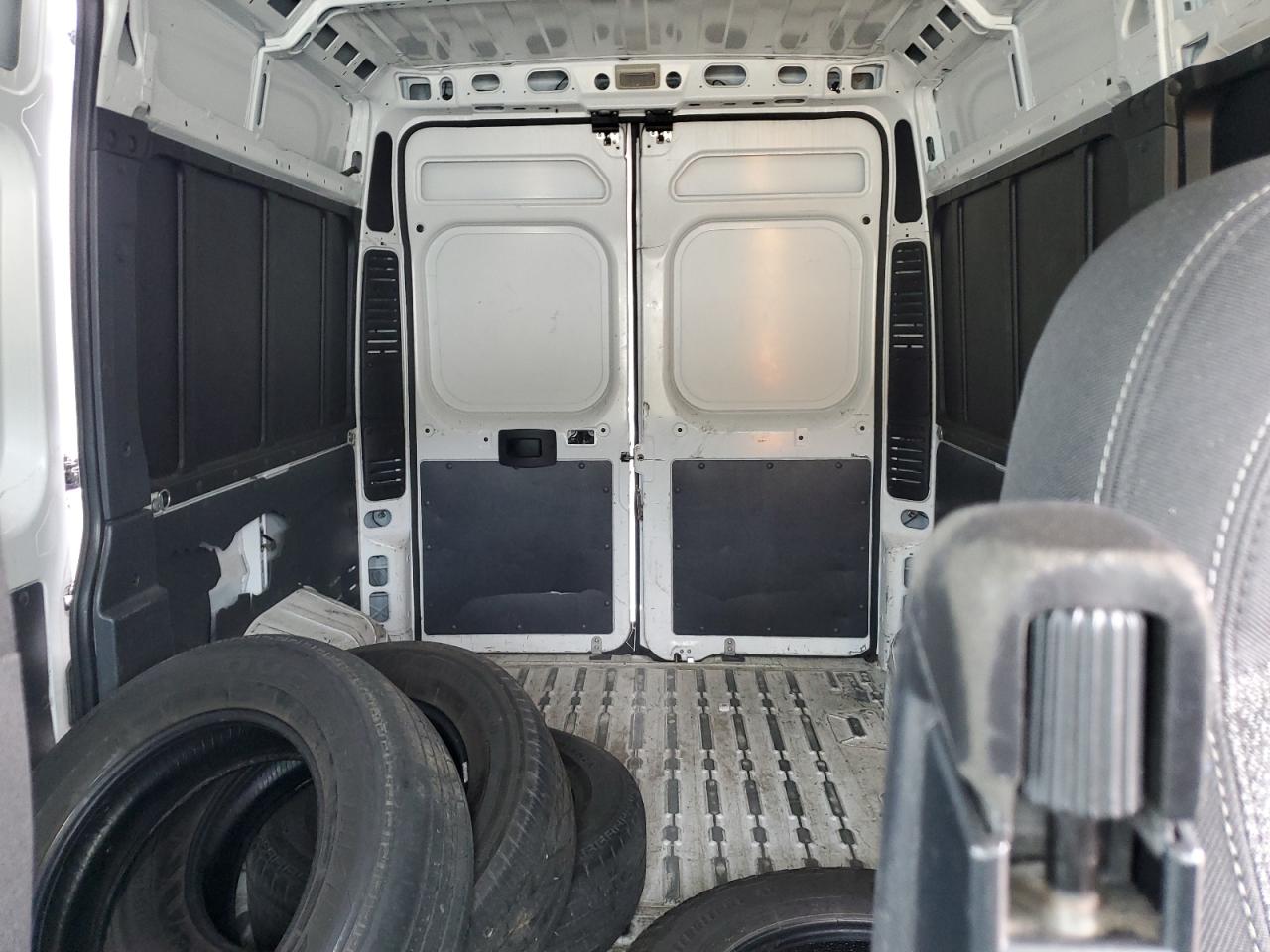 2019 Ram Promaster 2500 2500 High VIN: 3C6TRVCG4KE520471 Lot: 85870835