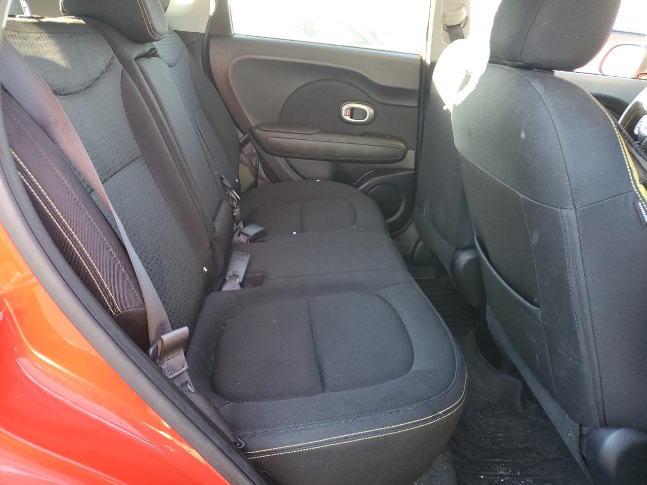 2016 Kia Soul + VIN: KNDJP3A52G7388622 Lot: 82221795