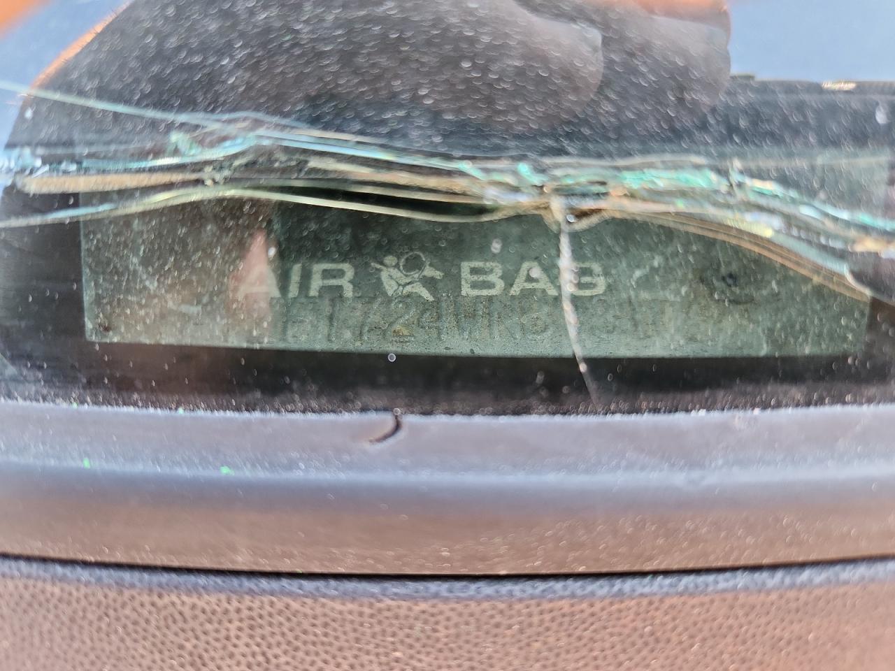 1998 Ford F150 VIN: 1FTZF1724WNB93106 Lot: 81986625