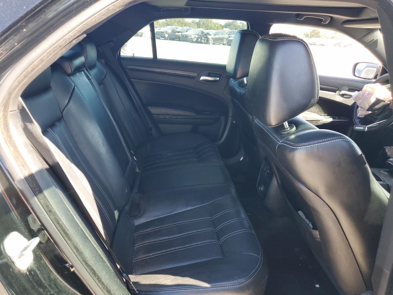 2014 Chrysler 300 S VIN: 2C3CCAGG8EH255743 Lot: 89530285