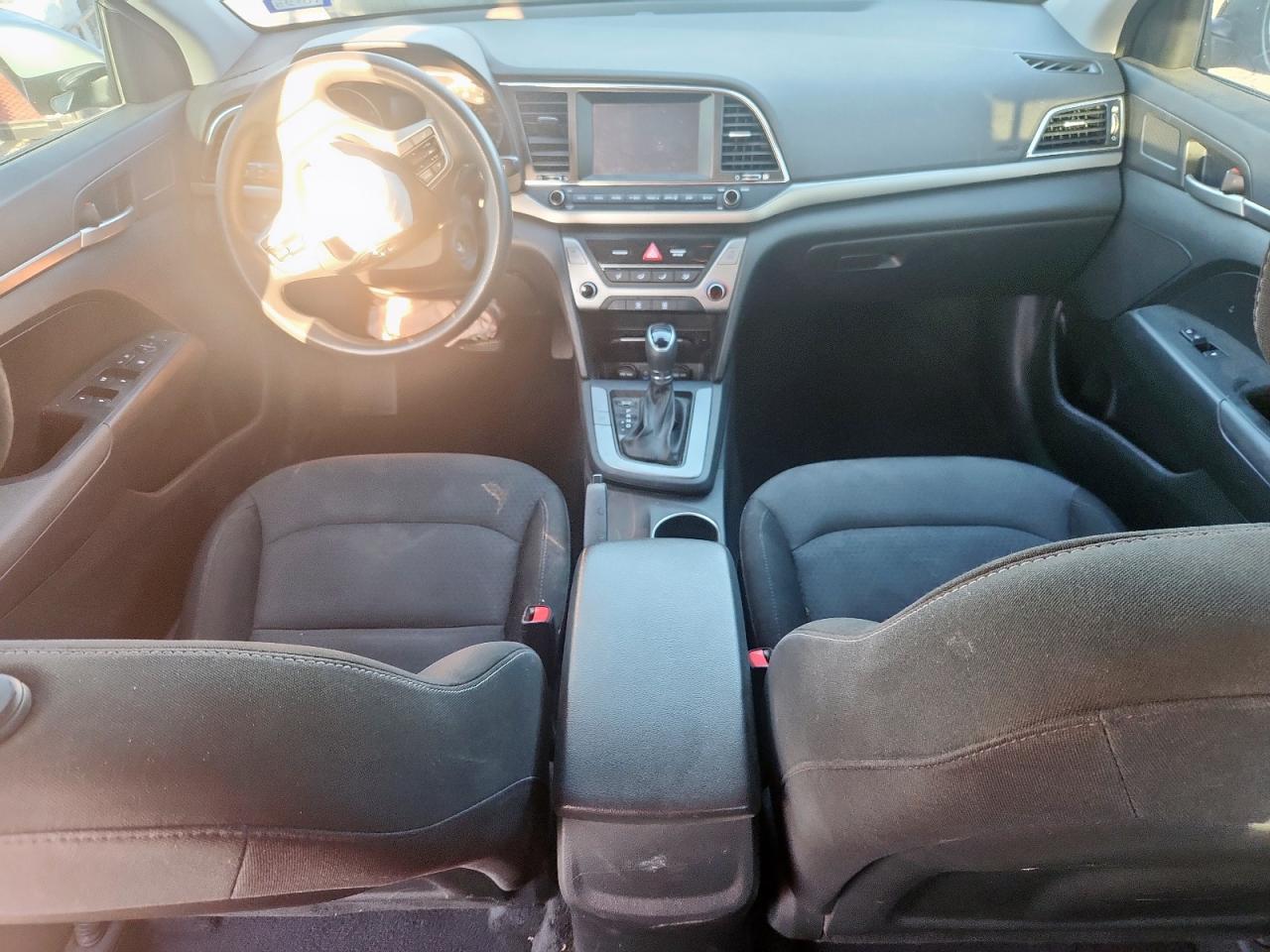 2018 Hyundai Elantra Se VIN: 5NPD74LF3JH372828 Lot: 85193395