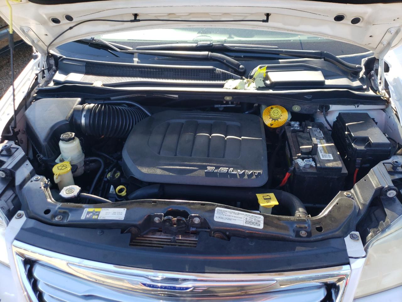 2015 Chrysler Town & Country Touring VIN: 2C4RC1BG8FR513719 Lot: 85320345