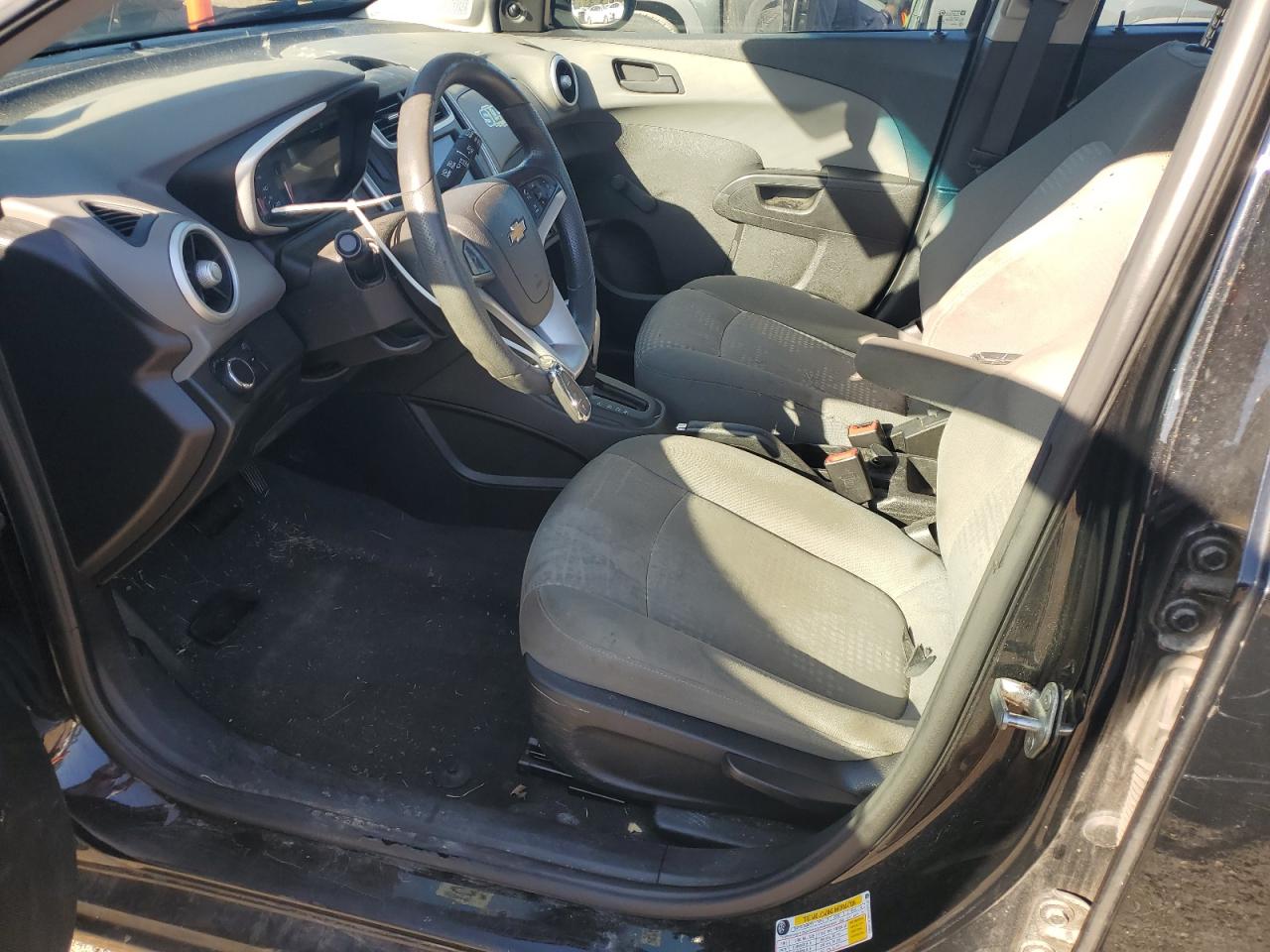 2020 Chevrolet Sonic VIN: 1G1JG6SB8L4124962 Lot: 82631925