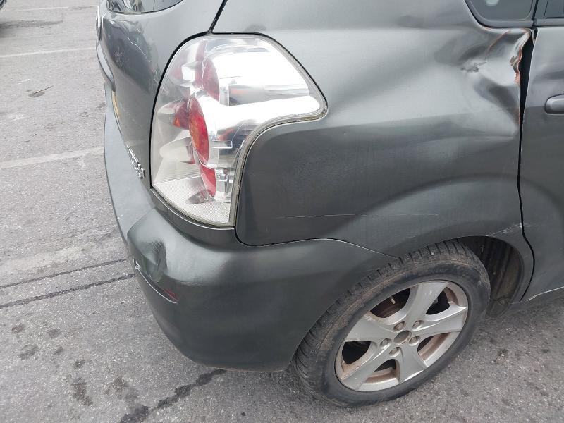 2005 TOYOTA COROLLA VERSO VVT-I T3 