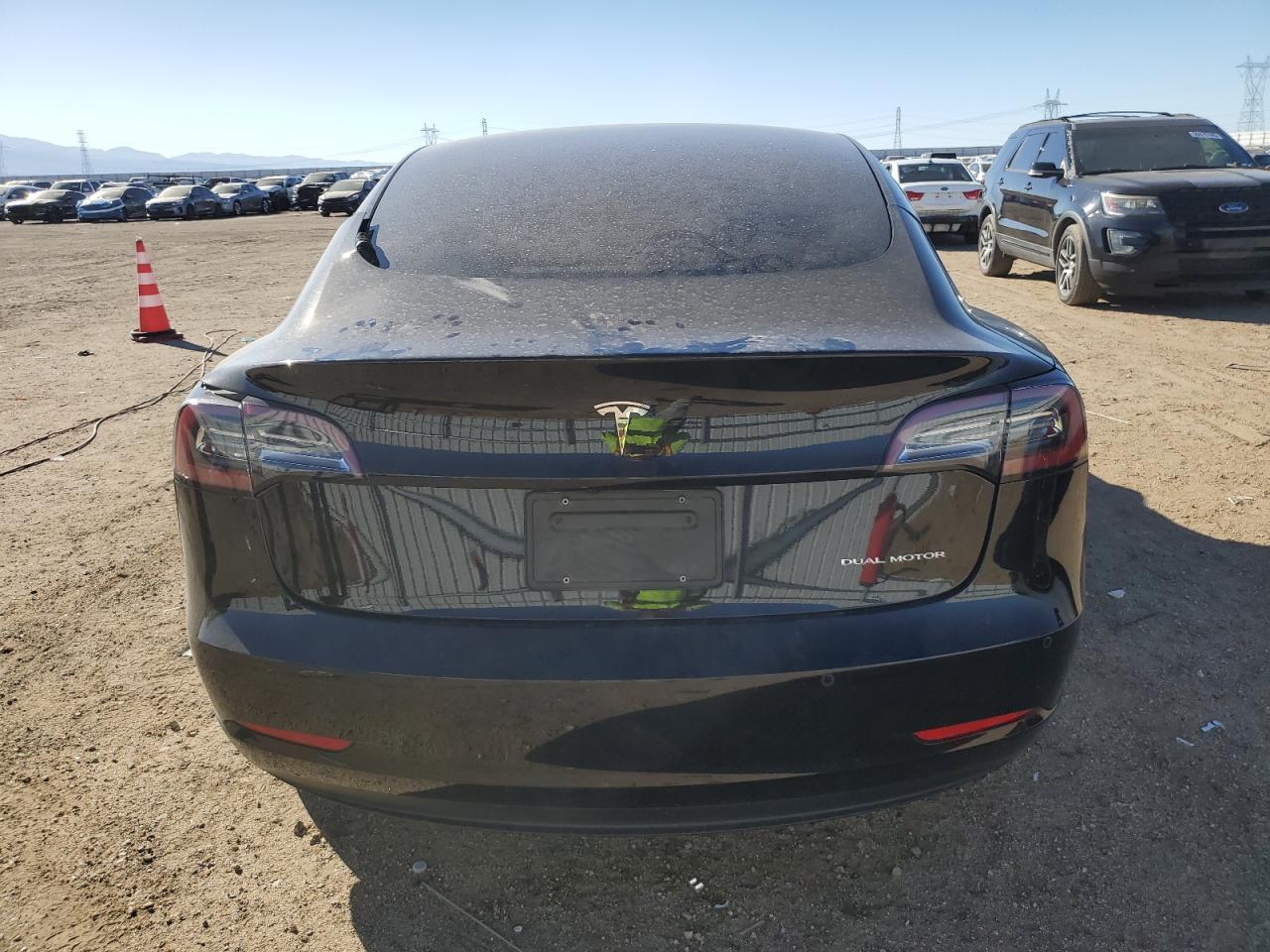 2022 Tesla Model 3 VIN: 5YJ3E1EBXNF164704 Lot: 90807695