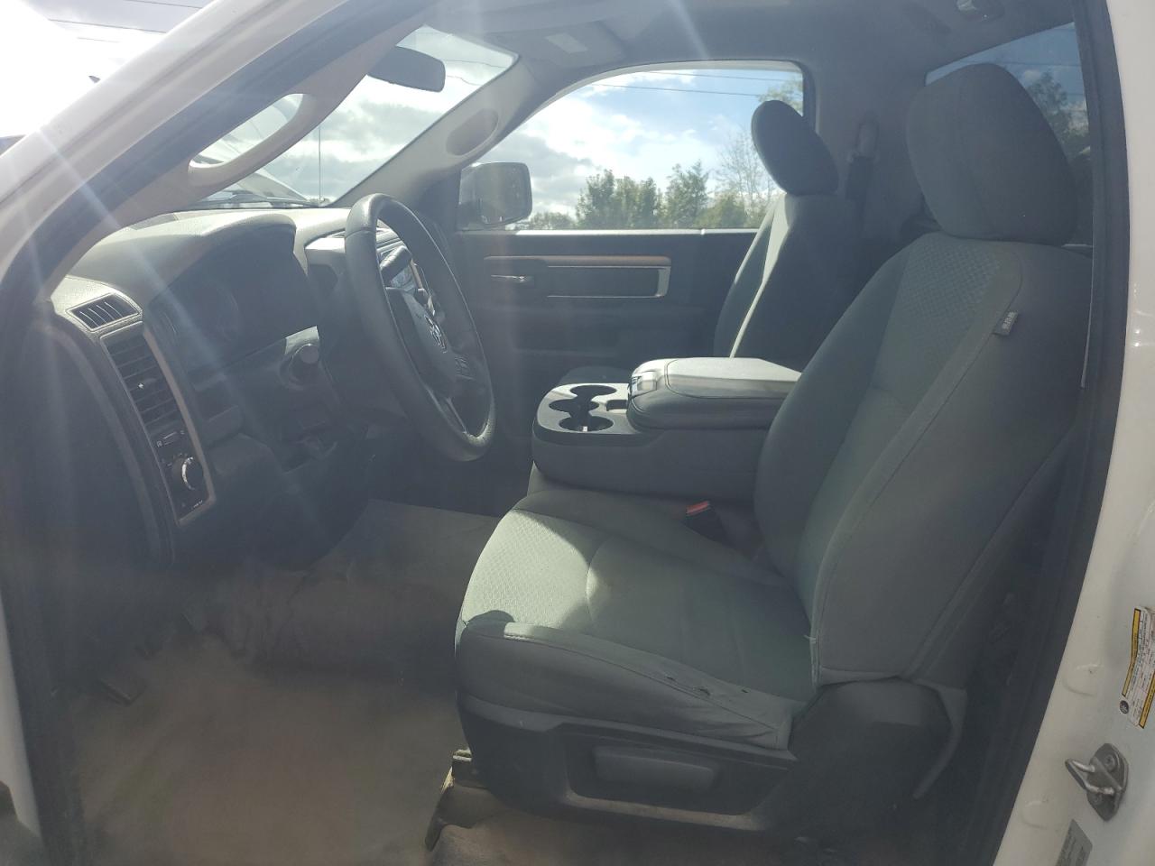 2016 Ram 1500 St VIN: 3C6JR6DT6GG261857 Lot: 86208575