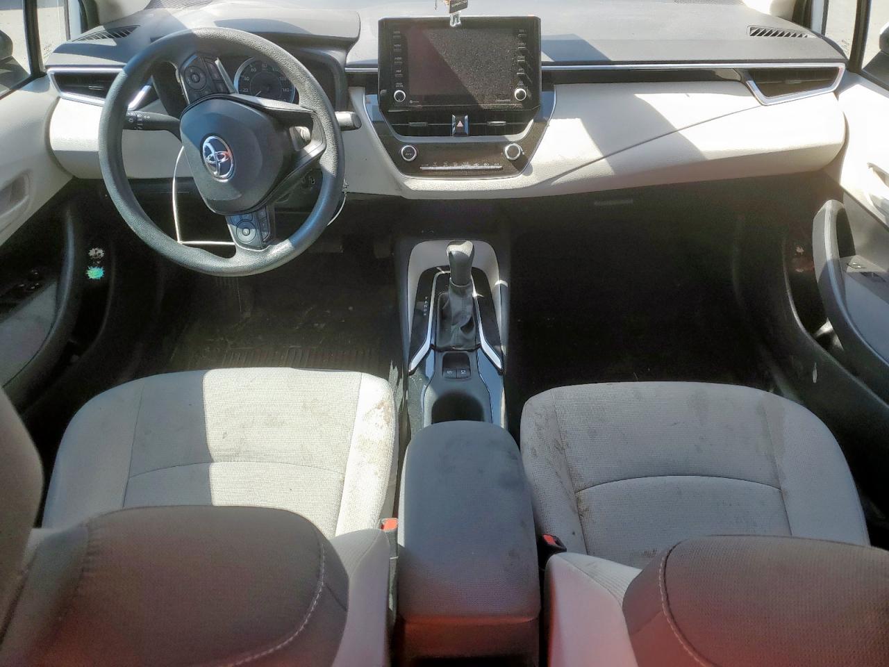 2022 Toyota Corolla Le VIN: 5YFEPMAE5NP305784 Lot: 85866535