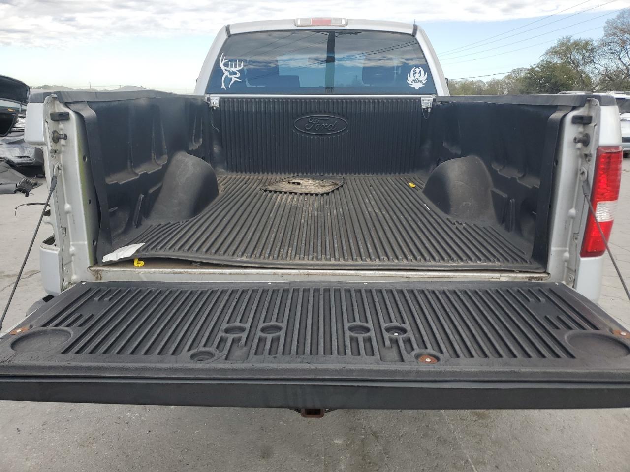 2005 Ford F150 VIN: 1FTRF122X5NB73559 Lot: 89680115