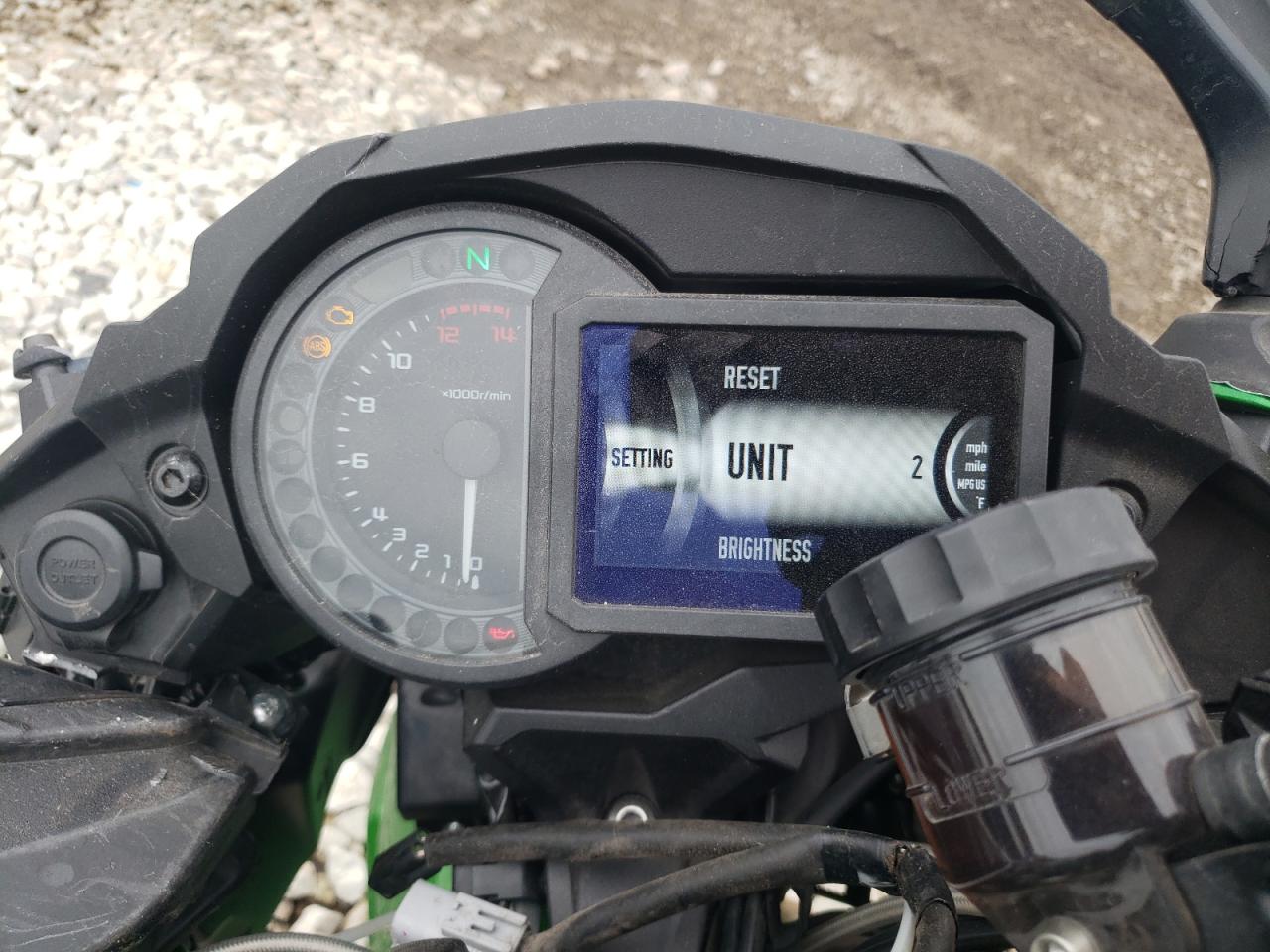 2018 Kawasaki Zx1002 B VIN: JKBZXVB10JA000300 Lot: 82245395