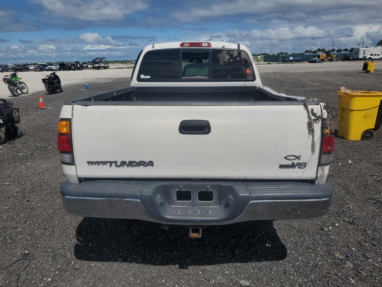 2001 Toyota Tundra Access Cab Limited VIN: 5TBRT38111S133127 Lot: 85150335