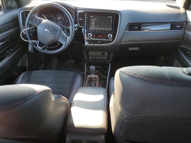 MITSUBISHI OUTLANDER 2020 Czarny