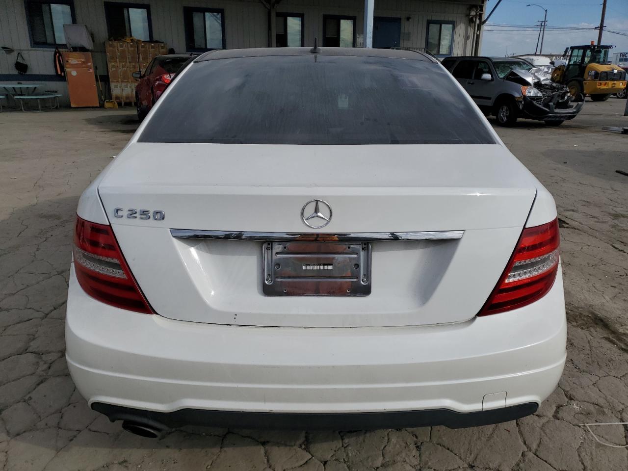 2013 Mercedes-Benz C 250 VIN: WDDGF4HB3DR292132 Lot: 82605885