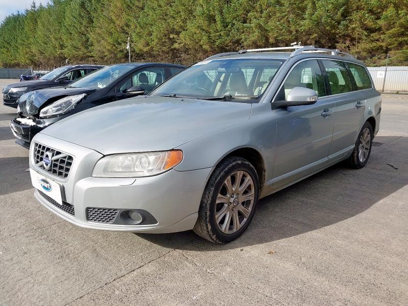 2009 VOLVO V70 SE LUX D AUTO  for sale at Copart WHITBURN