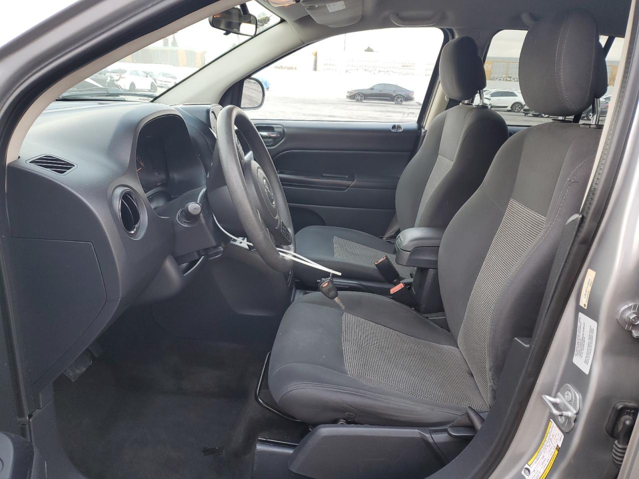 2015 Jeep Compass Sport VIN: 1C4NJCBA7FD386282 Lot: 86093825