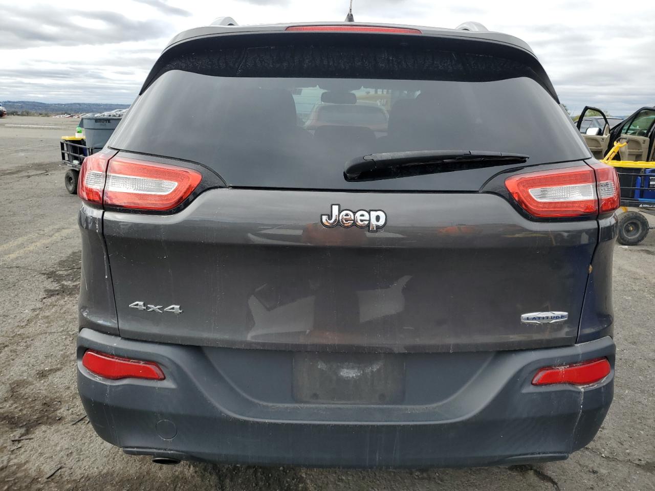 2014 Jeep Cherokee Latitude VIN: 1C4PJMCB9EW315772 Lot: 86169155