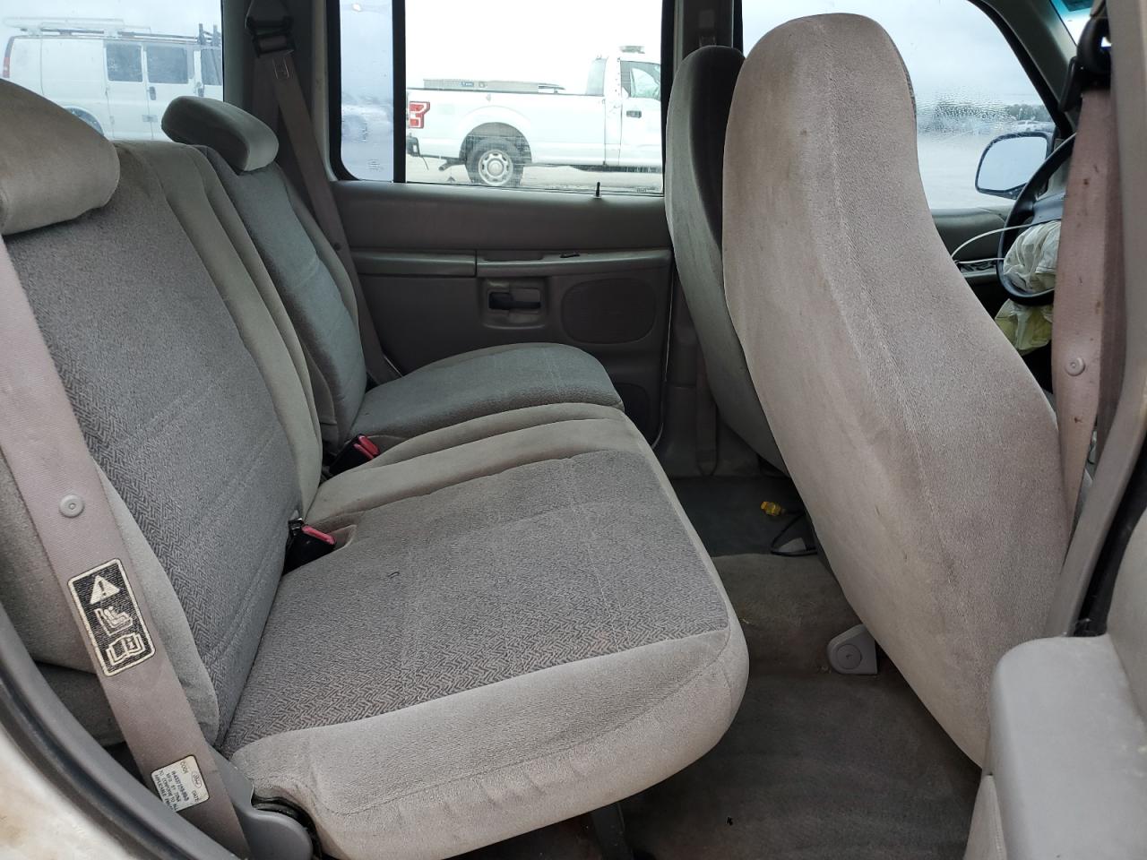 1999 Ford Explorer VIN: 1FMZU34X4XUC07140 Lot: 85523045