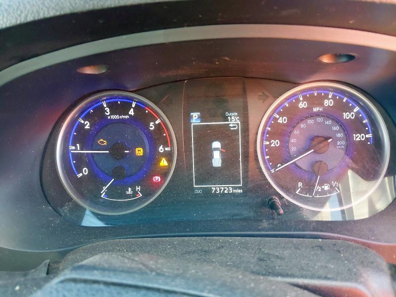 2017 TOYOTA HILUX INVINCIBLE X D/CAB PICK UP 2.4 D-4D AUTO