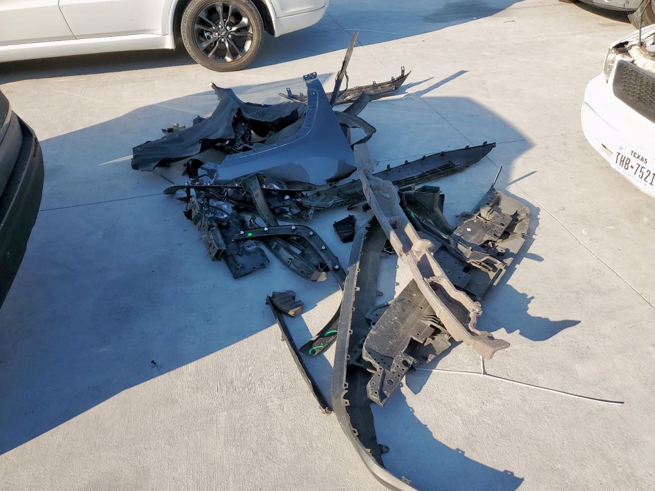 2022 Toyota Rav4 Le VIN: 2T3H1RFV9NC187492 Lot: 82126475