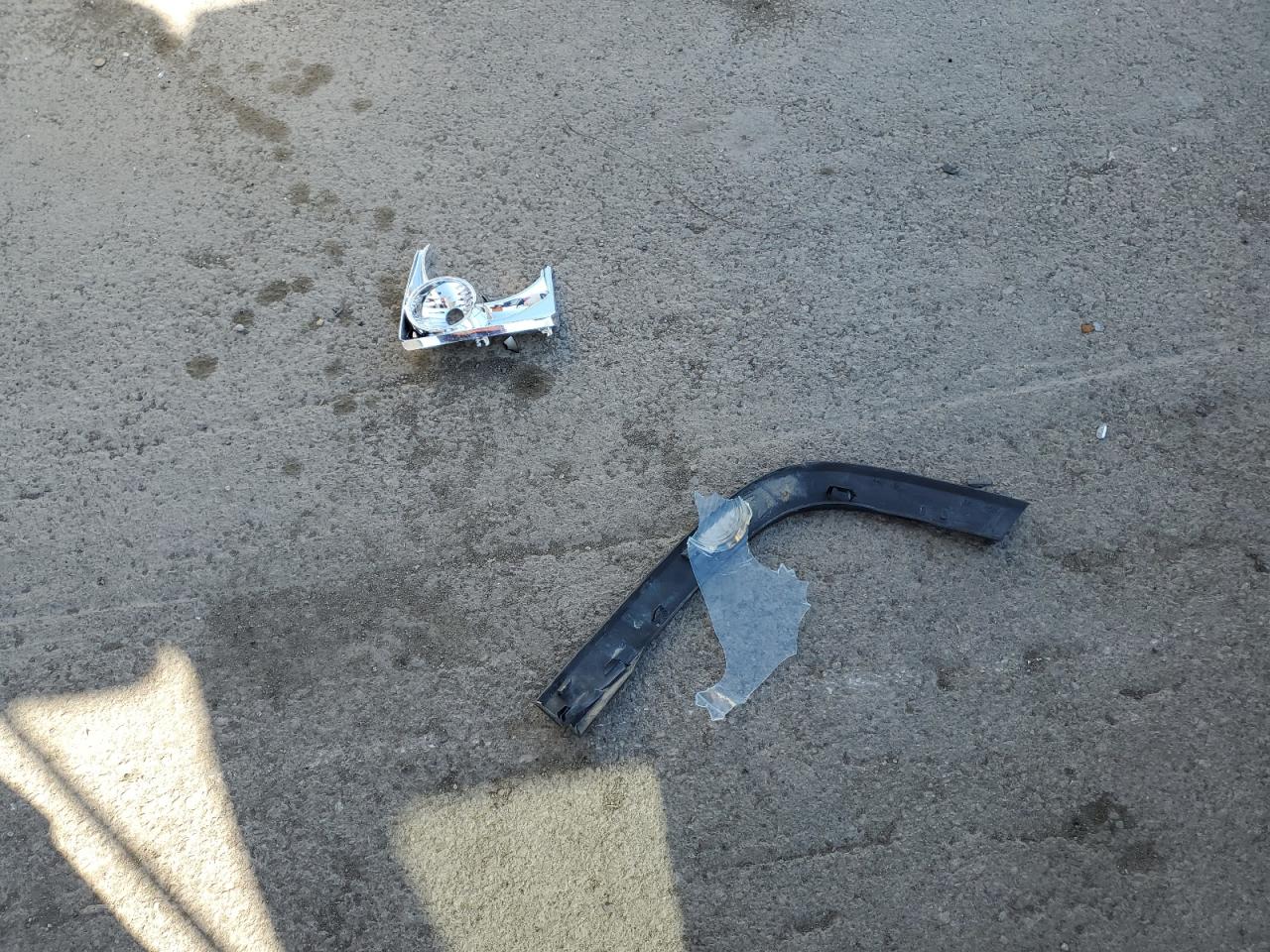 2012 Ford Escape Limited VIN: 1FMCU0E75CKC40897 Lot: 85705725