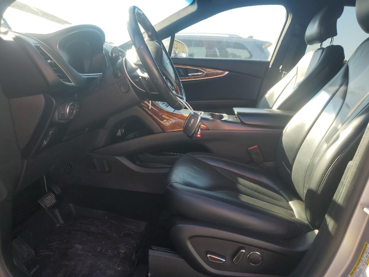 2019 Lincoln Nautilus Select VIN: 2LMPJ6K9XKBL28568 Lot: 89640425