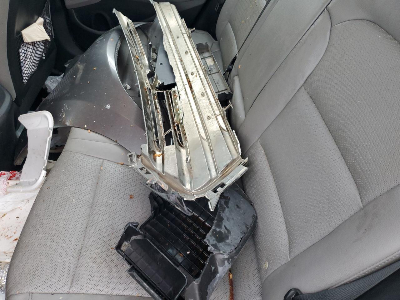 2017 Hyundai Elantra Se VIN: KMHD84LF4HU212059 Lot: 90079965