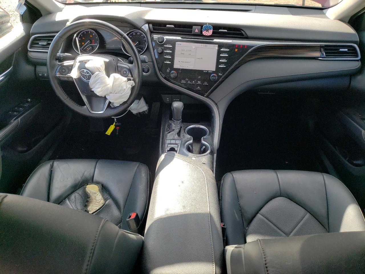 2019 Toyota Camry L VIN: 4T1B11HK5KU832944 Lot: 82367125