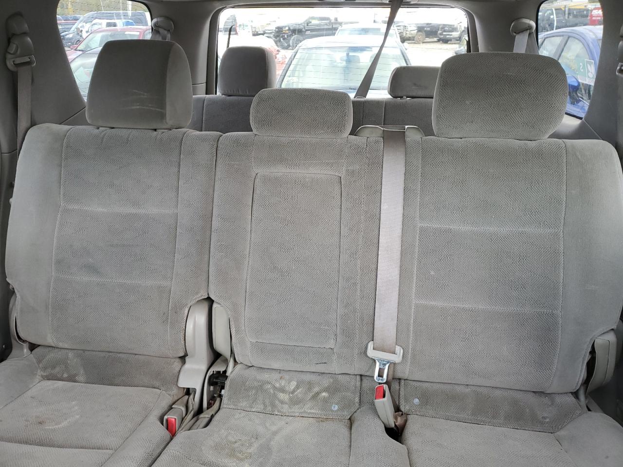 2005 Toyota Sequoia Sr5 VIN: 5TDBT44AX5S255768 Lot: 85342335